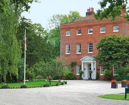Mulberry House Pensionat Ongar Eksteriør billede